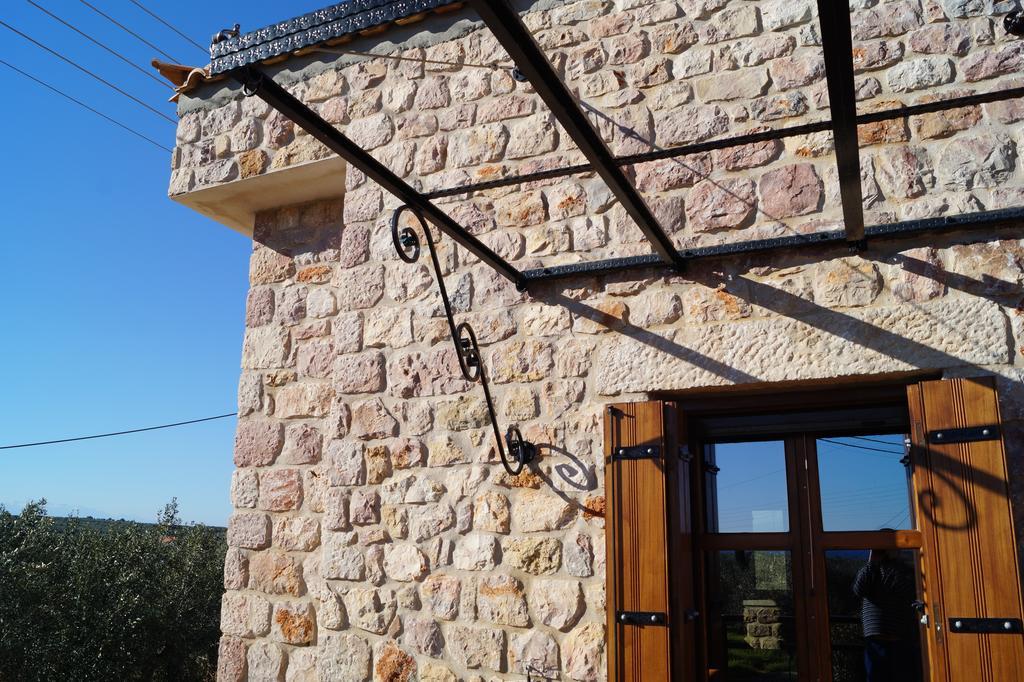 Niko'S Stone Guest House 普利特拉 外观 照片
